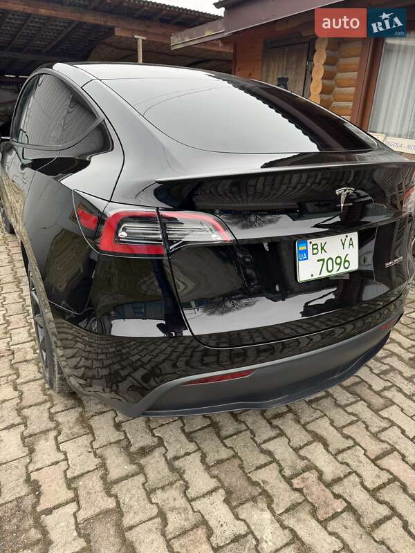 Внедорожник / Кроссовер Tesla Model Y 2022 в Ровно фото 5 Внедорожник / Кроссовер Tesla Model Y 2022 в Ровно
