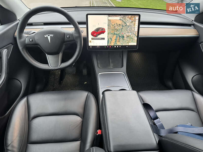 Внедорожник / Кроссовер Tesla Model Y 2021 в Киеве