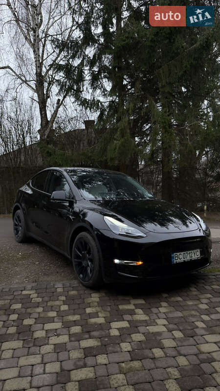 Tesla Model Y 2024 Tesla Model Y 2024