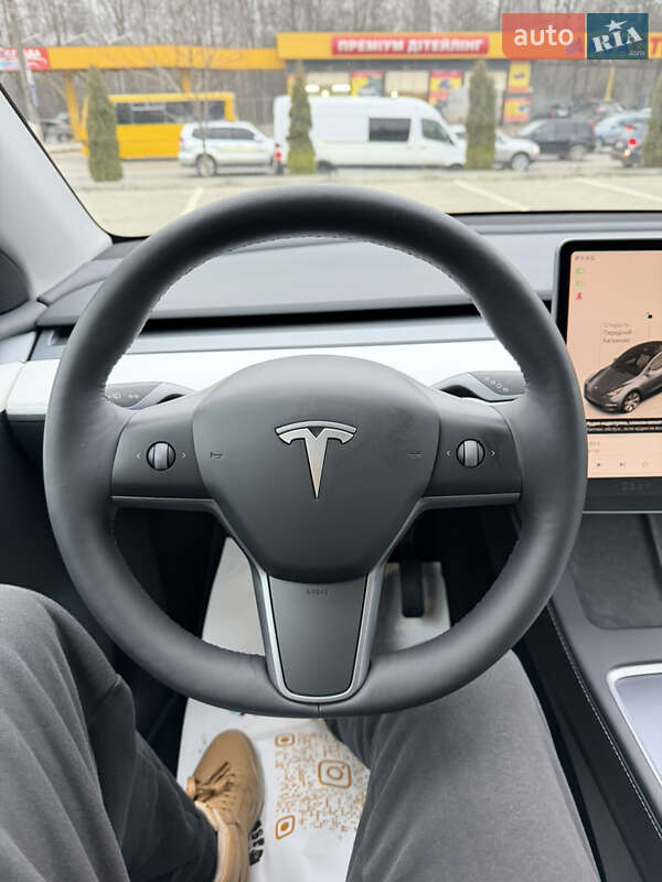 Внедорожник / Кроссовер Tesla Model Y 2023 в Тернополе фото 28 Внедорожник / Кроссовер Tesla Model Y 2023 в Тернополе