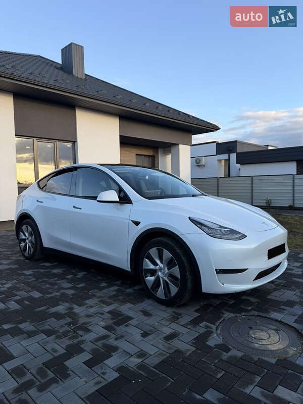 Tesla Model Y 2022 Tesla Model Y 2022