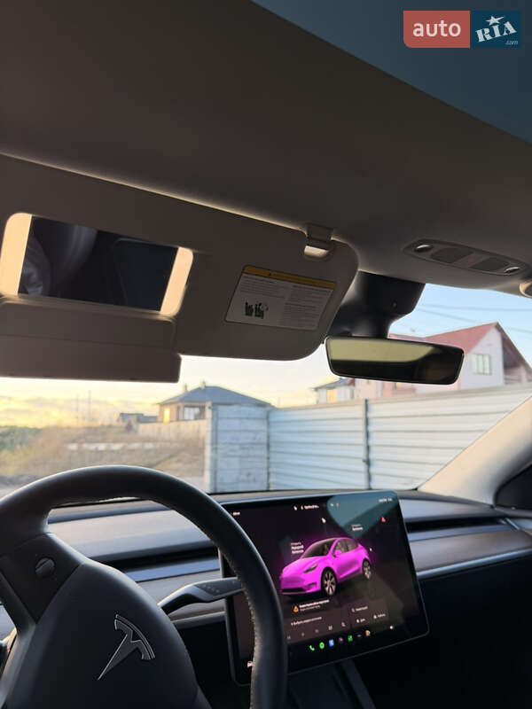 Внедорожник / Кроссовер Tesla Model Y 2022 в Луцке