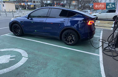 Позашляховик / Кросовер Tesla Model Y 2021 в Києві