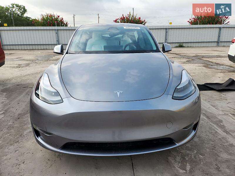 Внедорожник / Кроссовер Tesla Model Y 2024 в Луцке фото 5 Внедорожник / Кроссовер Tesla Model Y 2024 в Луцке