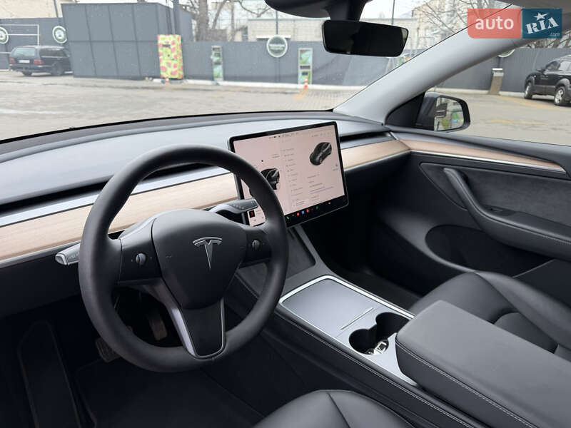 Внедорожник / Кроссовер Tesla Model Y 2024 в Харькове фото 16 Внедорожник / Кроссовер Tesla Model Y 2024 в Харькове