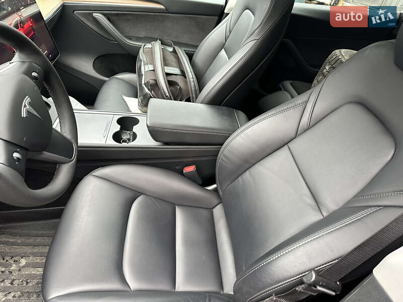 Внедорожник / Кроссовер Tesla Model Y 2023 в Киеве фото 19 Внедорожник / Кроссовер Tesla Model Y 2023 в Киеве