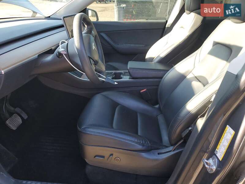 Внедорожник / Кроссовер Tesla Model Y 2021 в Тернополе фото 8 Внедорожник / Кроссовер Tesla Model Y 2021 в Тернополе