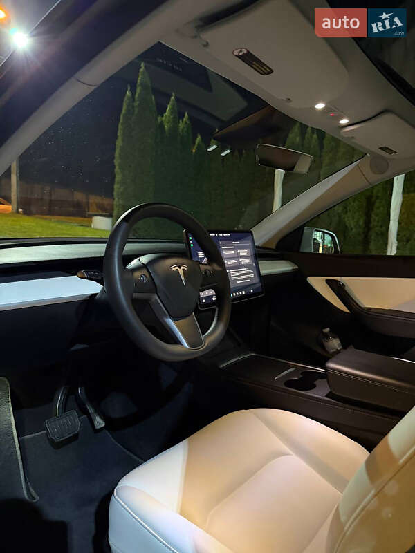 Внедорожник / Кроссовер Tesla Model Y 2021 в Львове фото 8 Внедорожник / Кроссовер Tesla Model Y 2021 в Львове