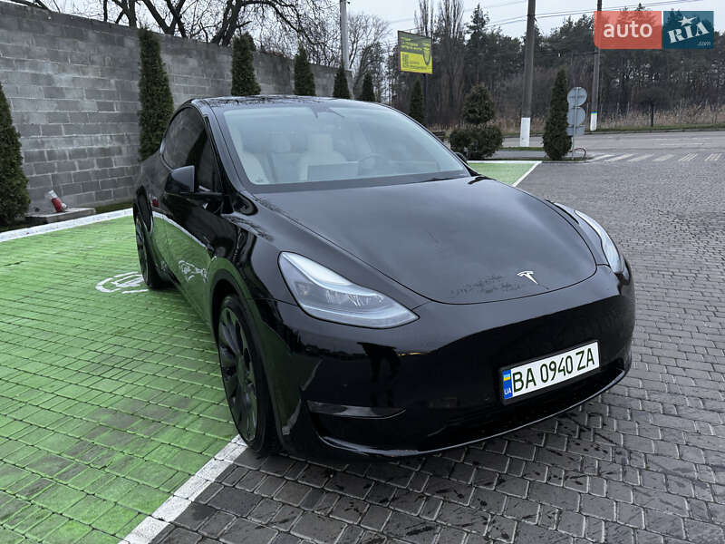 Tesla Model Y 2022 Tesla Model Y 2022