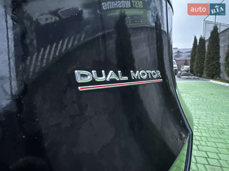 Внедорожник / Кроссовер Tesla Model Y 2022 в Киеве