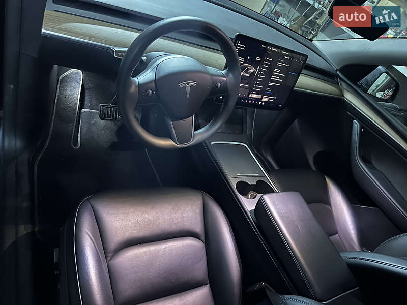 Внедорожник / Кроссовер Tesla Model Y 2023 в Тернополе фото 6 Внедорожник / Кроссовер Tesla Model Y 2023 в Тернополе