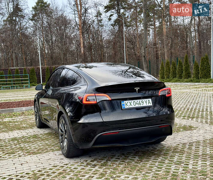 Внедорожник / Кроссовер Tesla Model Y 2023 в Харькове