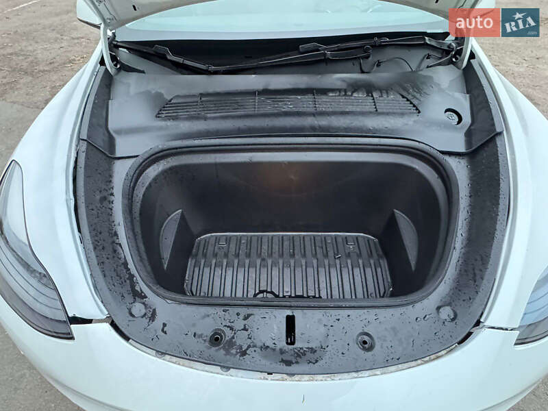 Внедорожник / Кроссовер Tesla Model Y 2023 в Ровно фото 22 Внедорожник / Кроссовер Tesla Model Y 2023 в Ровно