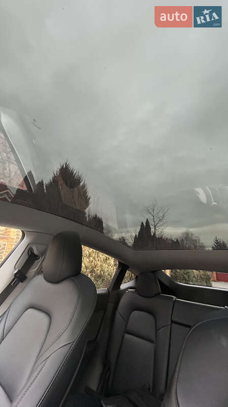 Внедорожник / Кроссовер Tesla Model Y 2021 в Киеве фото 19 Внедорожник / Кроссовер Tesla Model Y 2021 в Киеве