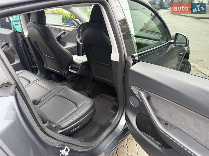 Внедорожник / Кроссовер Tesla Model Y 2023 в Хмельницком фото 9 Внедорожник / Кроссовер Tesla Model Y 2023 в Хмельницком