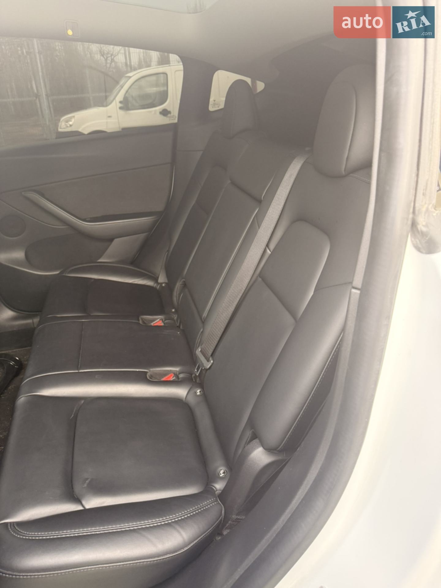 2022 Tesla Model Y - мініатюра 10