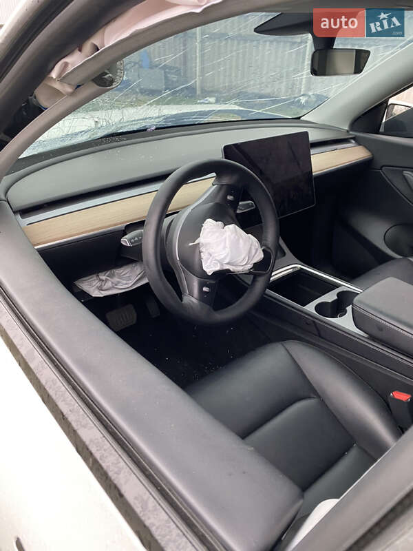 Внедорожник / Кроссовер Tesla Model Y 2022 в Запорожье фото 7 Внедорожник / Кроссовер Tesla Model Y 2022 в Запорожье