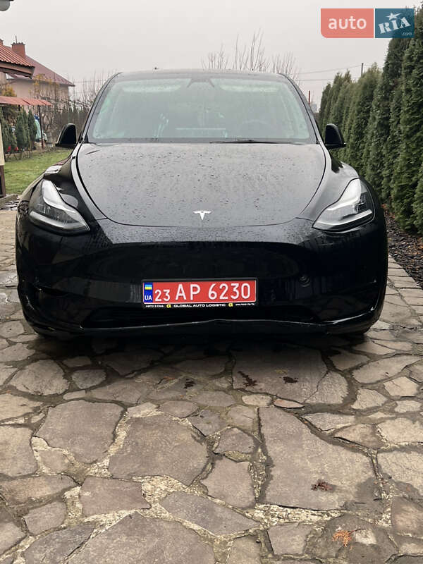 Tesla Model Y 2021 Tesla Model Y 2021