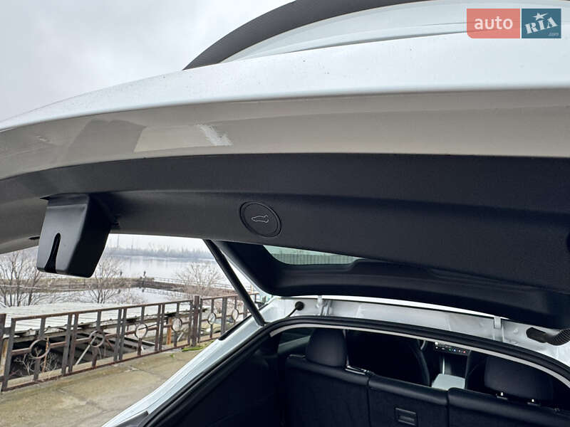 Внедорожник / Кроссовер Tesla Model Y 2020 в Днепре фото 22 Внедорожник / Кроссовер Tesla Model Y 2020 в Днепре