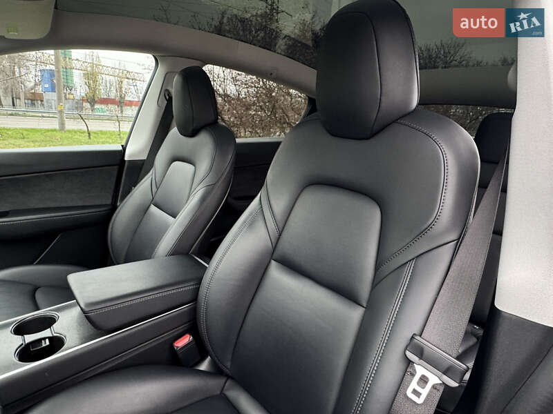 Внедорожник / Кроссовер Tesla Model Y 2020 в Днепре фото 29 Внедорожник / Кроссовер Tesla Model Y 2020 в Днепре