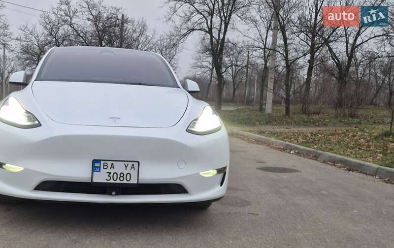 Внедорожник / Кроссовер Tesla Model Y 2022 в Кропивницком