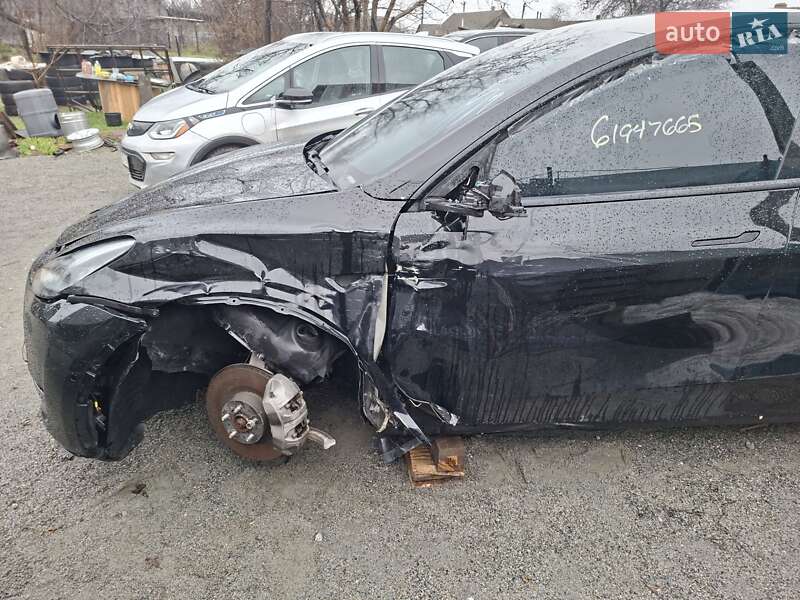 Внедорожник / Кроссовер Tesla Model Y 2020 в Павлограде