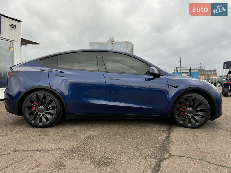 Внедорожник / Кроссовер Tesla Model Y 2023 в Киеве фото 7 Внедорожник / Кроссовер Tesla Model Y 2023 в Киеве