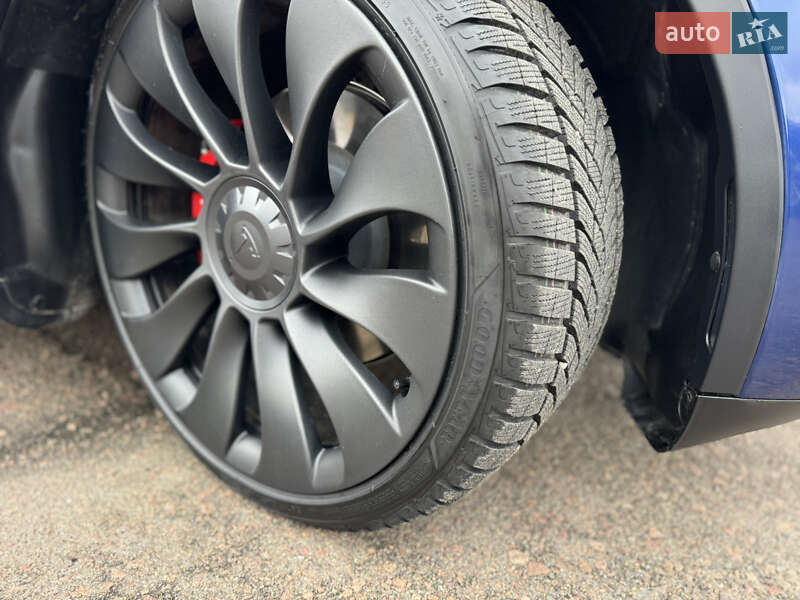 Внедорожник / Кроссовер Tesla Model Y 2023 в Киеве фото 30 Внедорожник / Кроссовер Tesla Model Y 2023 в Киеве