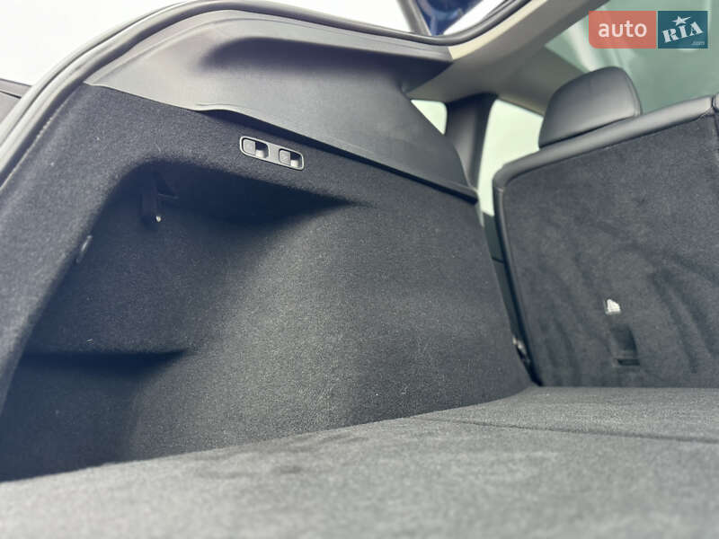 Внедорожник / Кроссовер Tesla Model Y 2023 в Киеве фото 42 Внедорожник / Кроссовер Tesla Model Y 2023 в Киеве