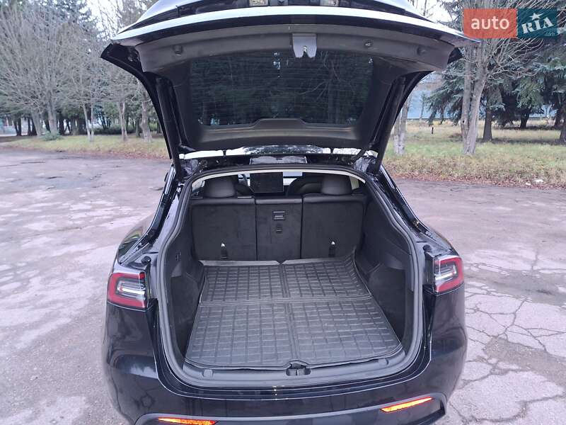 Внедорожник / Кроссовер Tesla Model Y 2023 в Житомире фото 11 Внедорожник / Кроссовер Tesla Model Y 2023 в Житомире