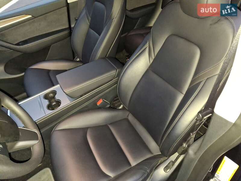 Внедорожник / Кроссовер Tesla Model Y 2023 в Житомире фото 15 Внедорожник / Кроссовер Tesla Model Y 2023 в Житомире