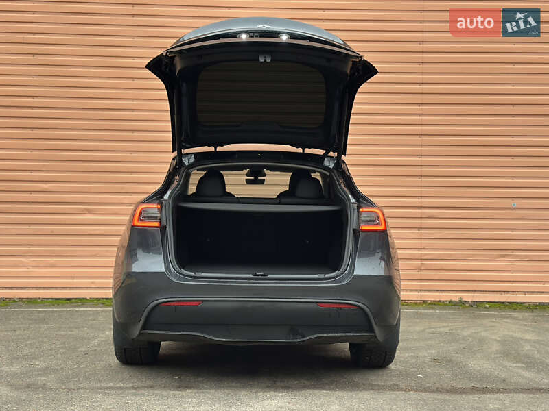 Внедорожник / Кроссовер Tesla Model Y 2024 в Киеве фото 21 Внедорожник / Кроссовер Tesla Model Y 2024 в Киеве