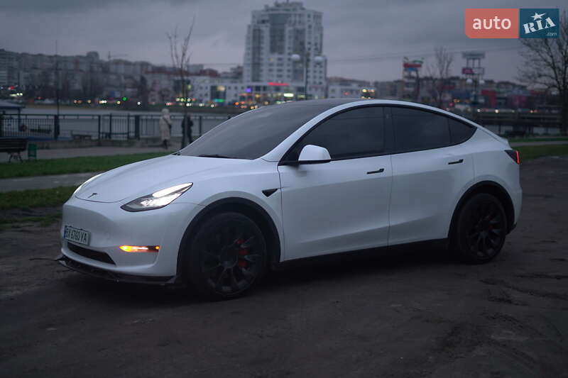 Внедорожник / Кроссовер Tesla Model Y 2021 в Хмельницком фото 17 Внедорожник / Кроссовер Tesla Model Y 2021 в Хмельницком