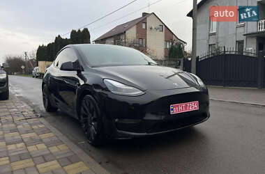 Позашляховик / Кросовер Tesla Model Y 2022 в Луцьку