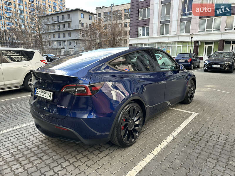 Внедорожник / Кроссовер Tesla Model Y 2022 в Одессе фото 4 Внедорожник / Кроссовер Tesla Model Y 2022 в Одессе
