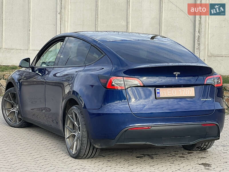 Внедорожник / Кроссовер Tesla Model Y 2022 в Сарнах