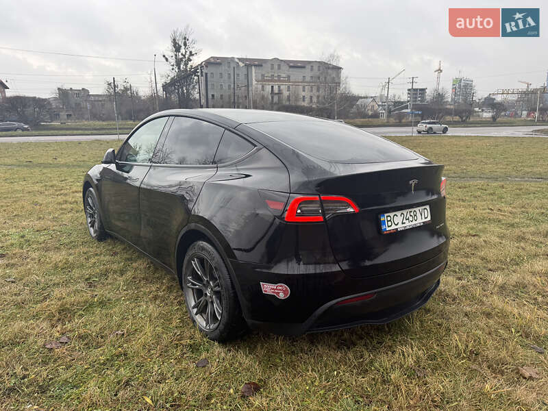 Внедорожник / Кроссовер Tesla Model Y 2024 в Львове фото 2 Внедорожник / Кроссовер Tesla Model Y 2024 в Львове