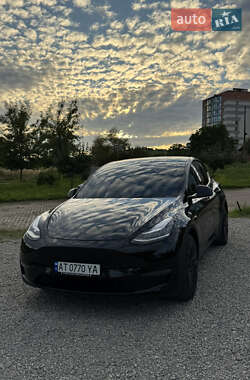 Позашляховик / Кросовер Tesla Model Y 2022 в Івано-Франківську