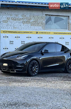 Позашляховик / Кросовер Tesla Model Y 2021 в Рівному