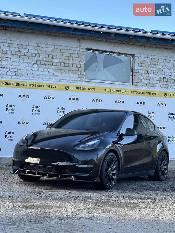 Внедорожник / Кроссовер Tesla Model Y 2021 в Ровно фото 2 Внедорожник / Кроссовер Tesla Model Y 2021 в Ровно