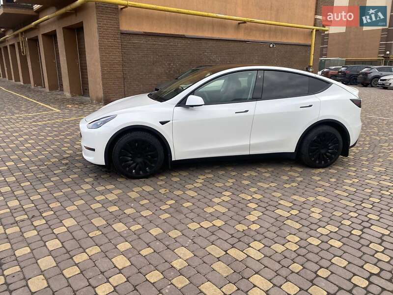 Внедорожник / Кроссовер Tesla Model Y 2021 в Виннице фото 4 Внедорожник / Кроссовер Tesla Model Y 2021 в Виннице