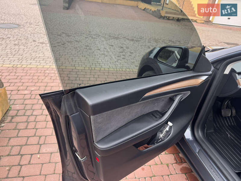 Внедорожник / Кроссовер Tesla Model Y 2023 в Виннице фото 26 Внедорожник / Кроссовер Tesla Model Y 2023 в Виннице