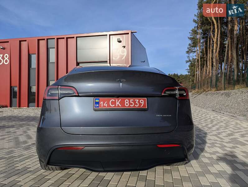Внедорожник / Кроссовер Tesla Model Y 2024 в Львове фото 17 Внедорожник / Кроссовер Tesla Model Y 2024 в Львове