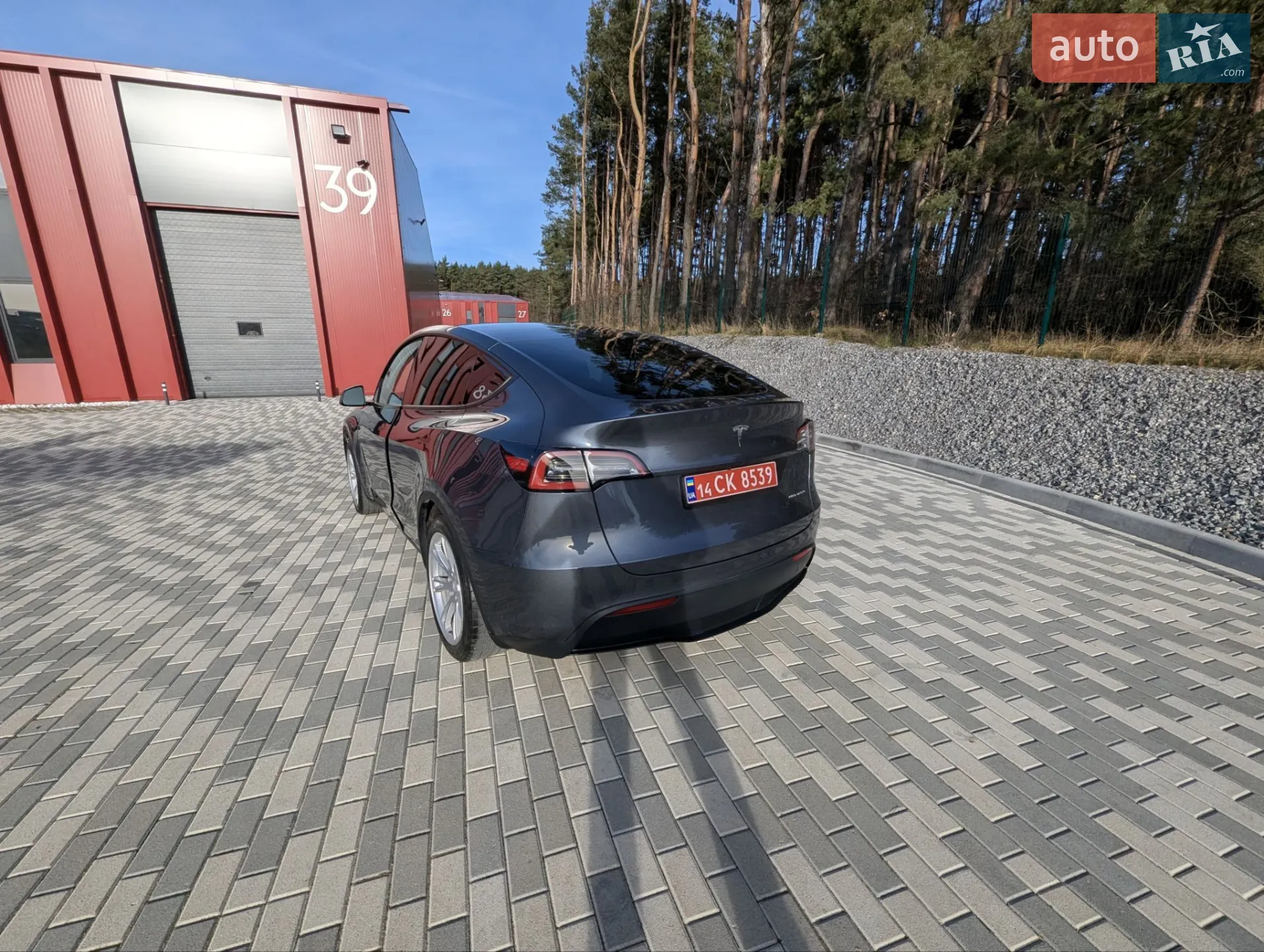 2023 Tesla Model Y - мініатюра 15