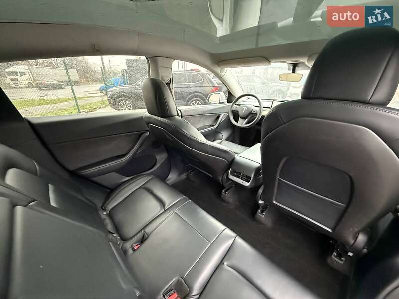 Внедорожник / Кроссовер Tesla Model Y 2020 в Луцке фото 17 Внедорожник / Кроссовер Tesla Model Y 2020 в Луцке