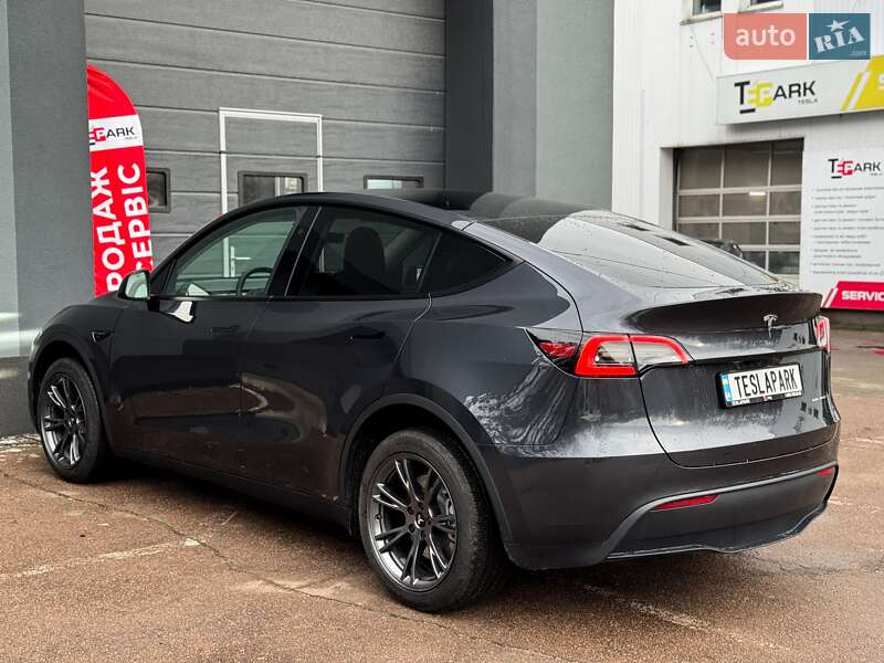 Внедорожник / Кроссовер Tesla Model Y 2024 в Киеве фото 8 Внедорожник / Кроссовер Tesla Model Y 2024 в Киеве