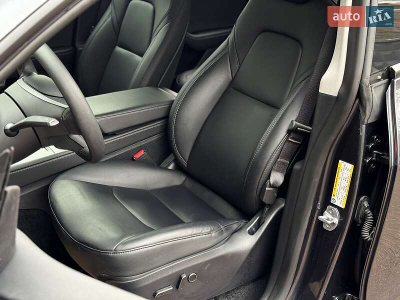 Внедорожник / Кроссовер Tesla Model Y 2024 в Киеве фото 13 Внедорожник / Кроссовер Tesla Model Y 2024 в Киеве