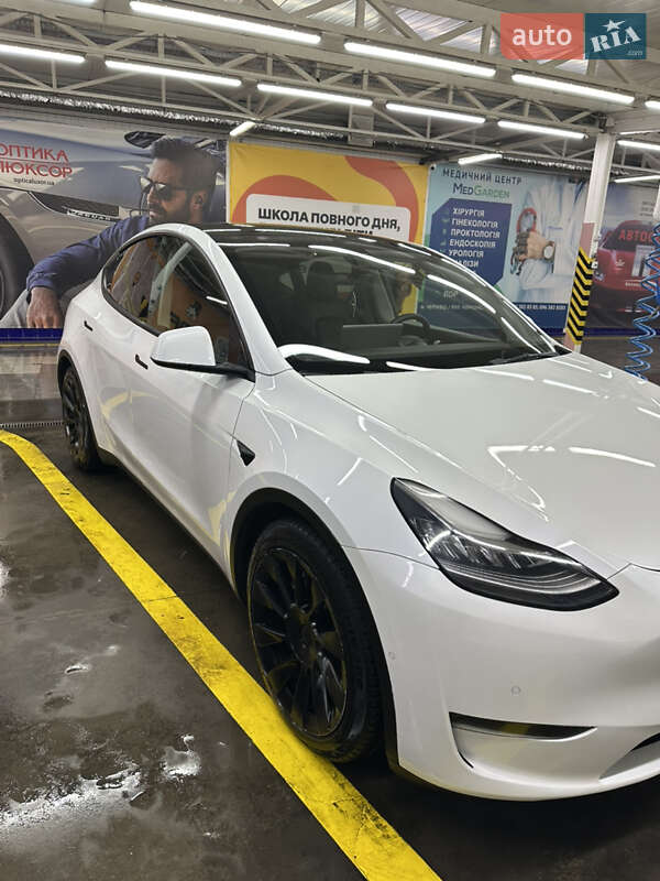 Внедорожник / Кроссовер Tesla Model Y 2021 в Черновцах фото 2 Внедорожник / Кроссовер Tesla Model Y 2021 в Черновцах