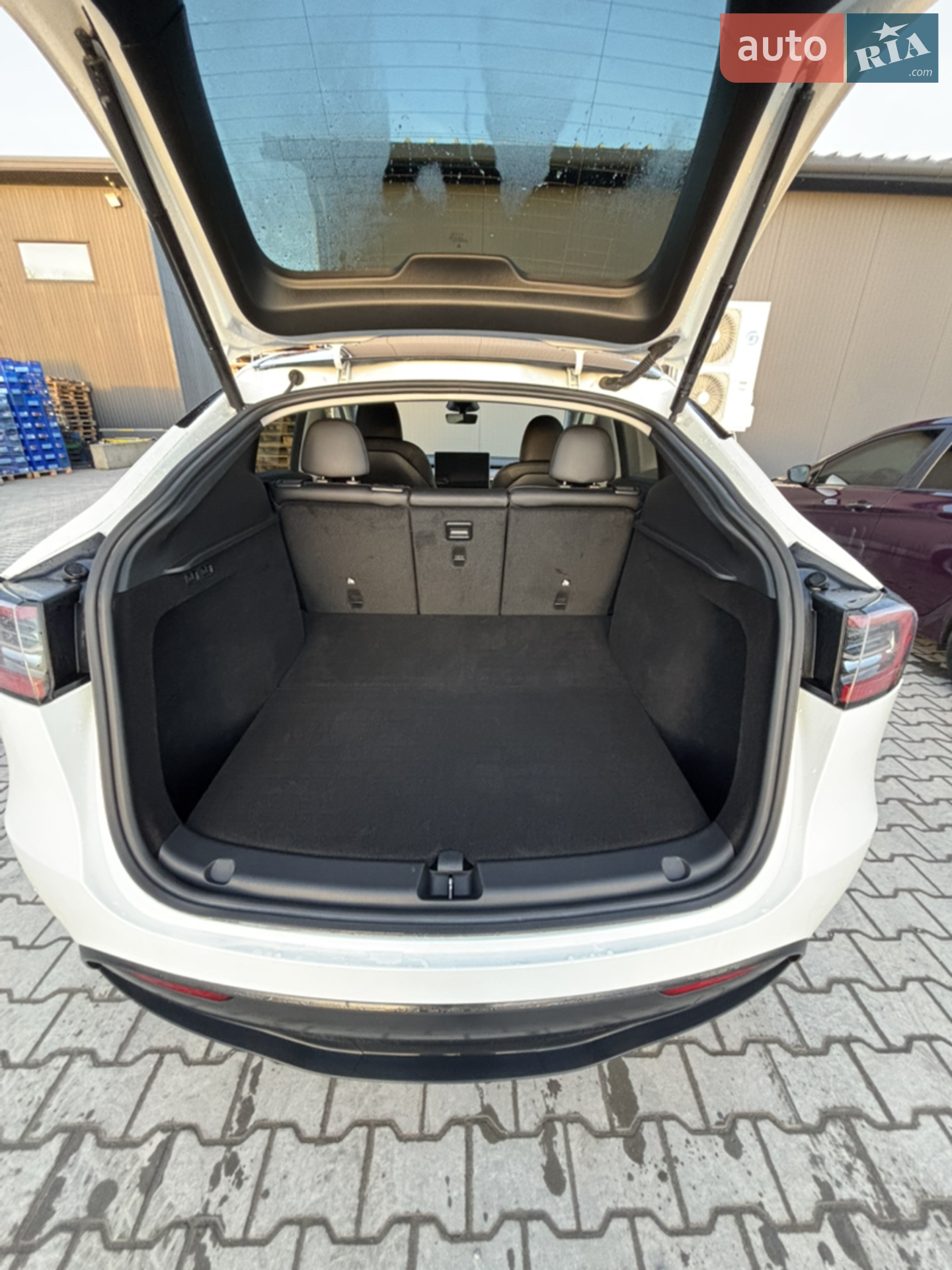 2023 Tesla Model Y - мініатюра 15