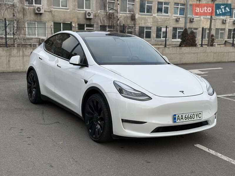 Внедорожник / Кроссовер Tesla Model Y 2020 в Киеве фото 3 Внедорожник / Кроссовер Tesla Model Y 2020 в Киеве